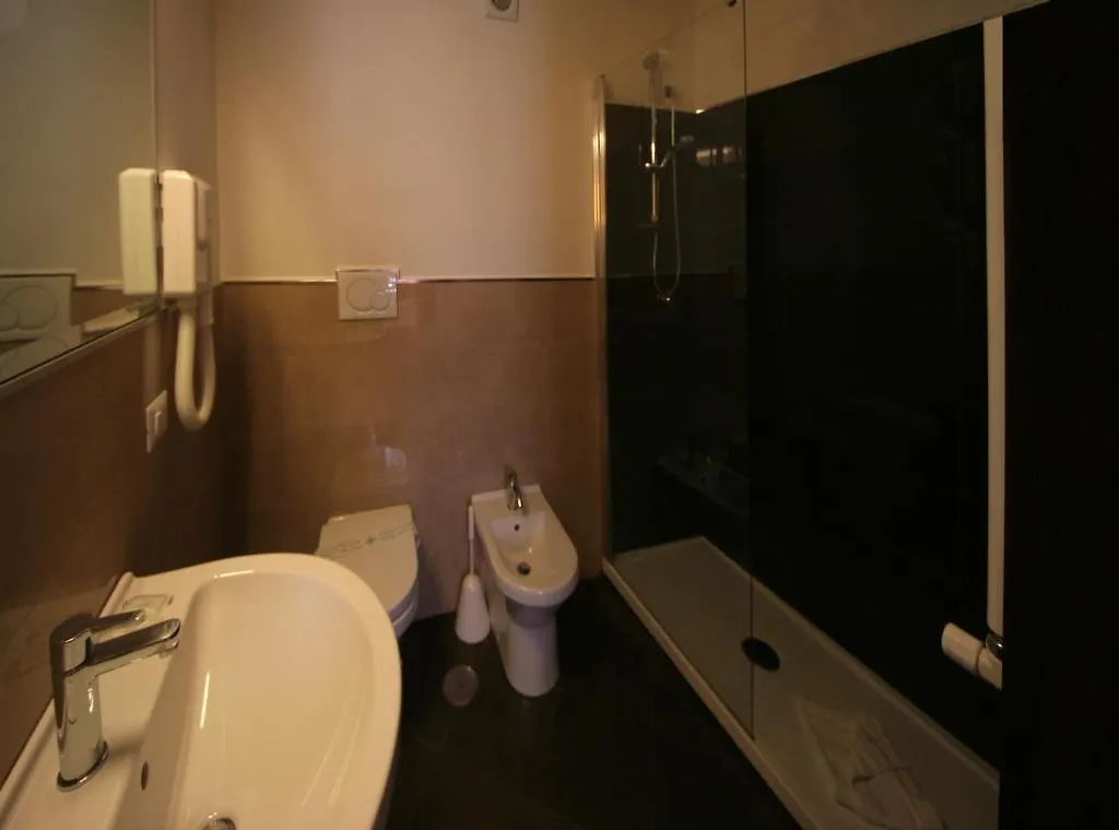 Hotel Saturnia Rome