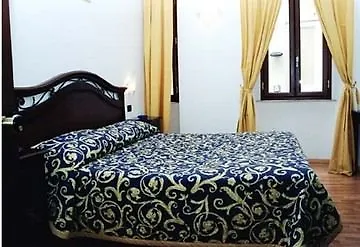 Hotel Saturnia Rome Italy