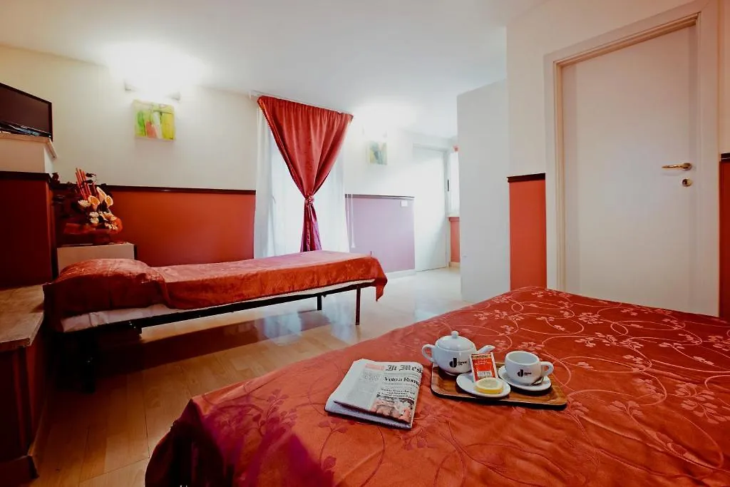 Hotel Saturnia Rome