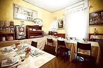 Hotel Saturnia Rome