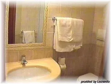 Hotel Saturnia Rome