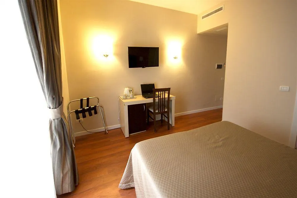 Hotel Saturnia Rome Italie