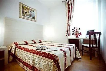 Hotel Saturnia Rome