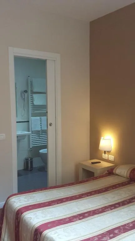 Hotel Saturnia Rome 2*,  Italie