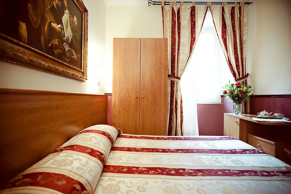 **  Hotel Saturnia Rom Italien